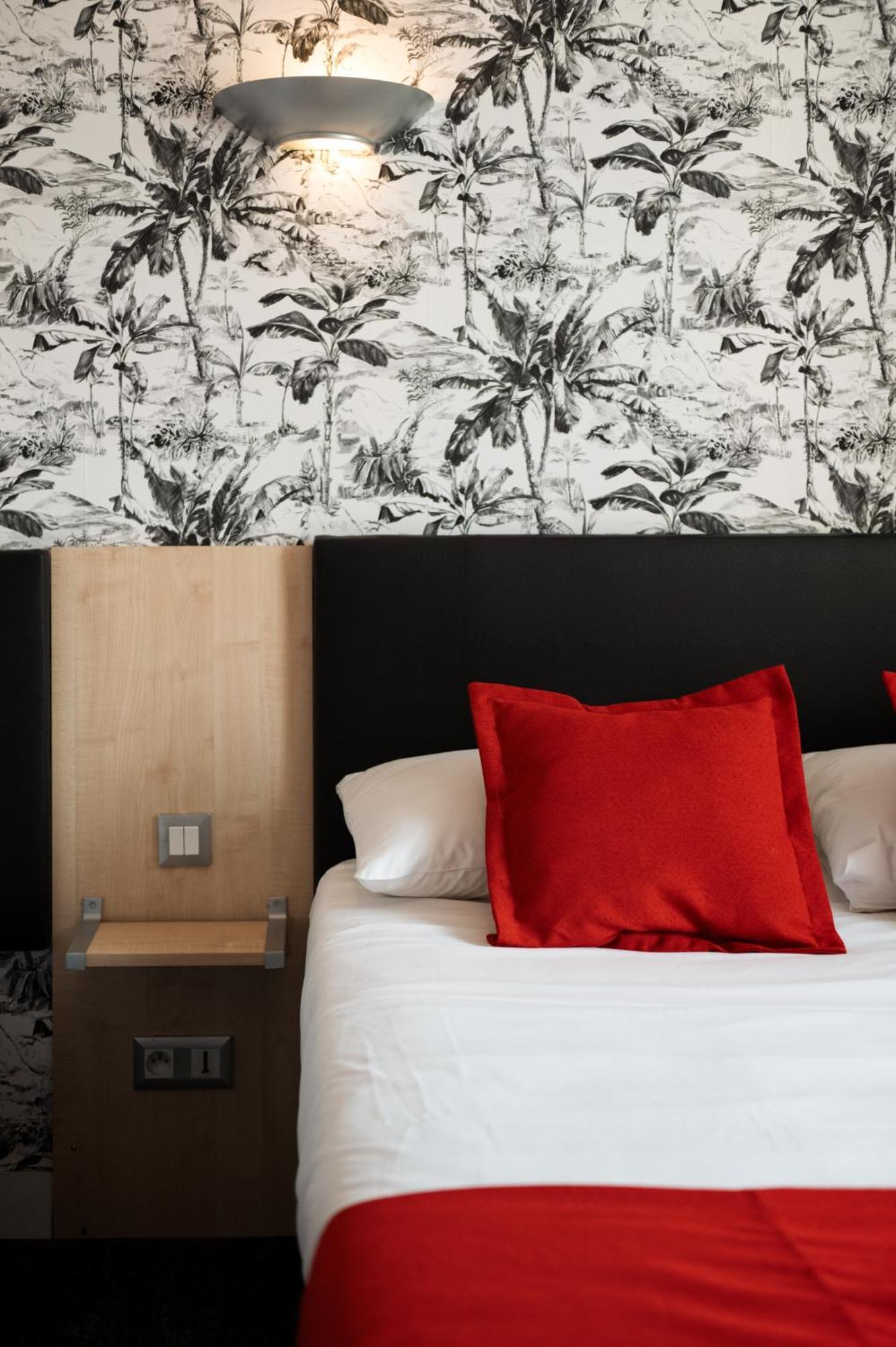 Hotel Bellevue Brest Bagian luar foto