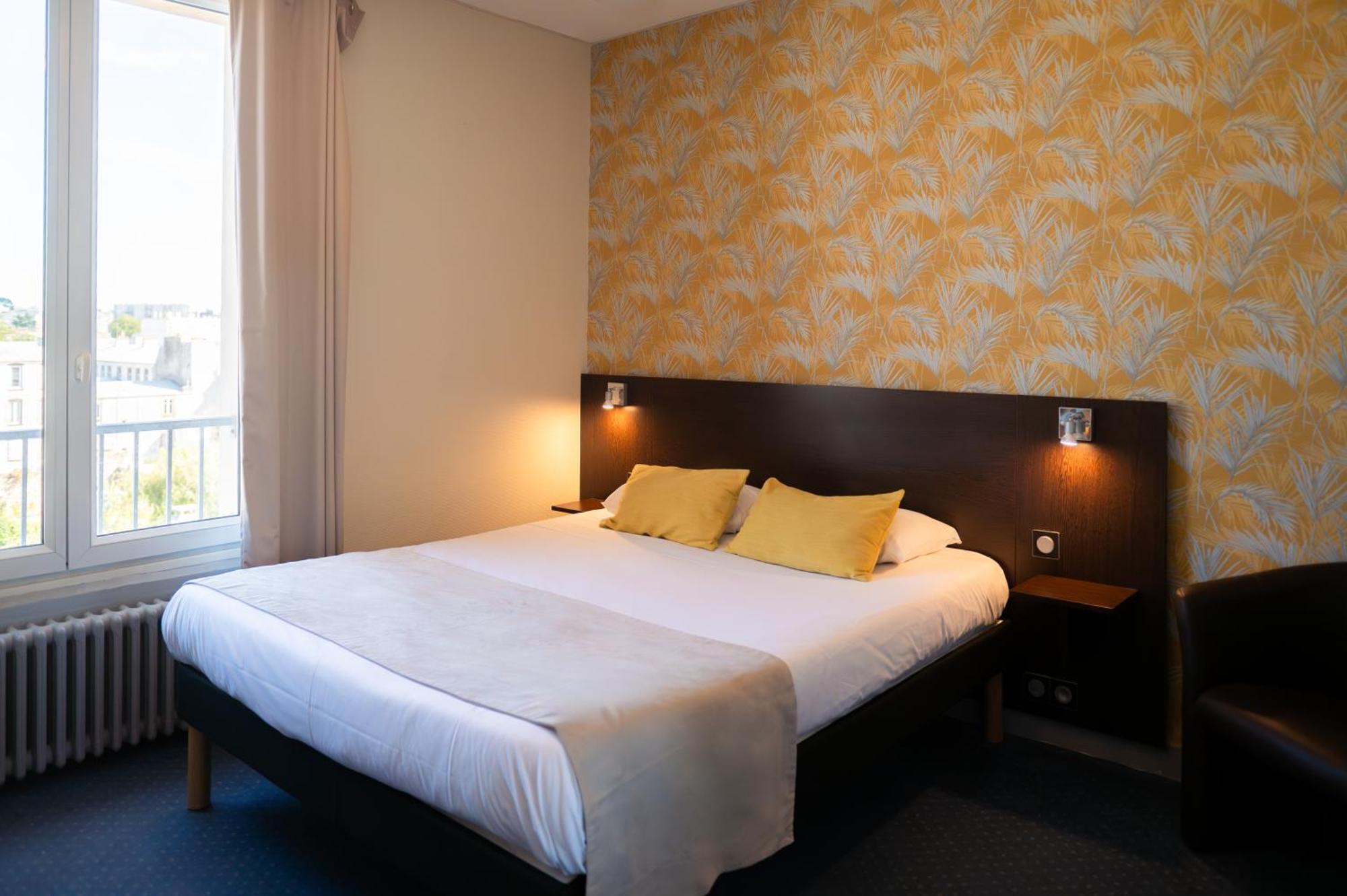 Hotel Bellevue Brest Bagian luar foto