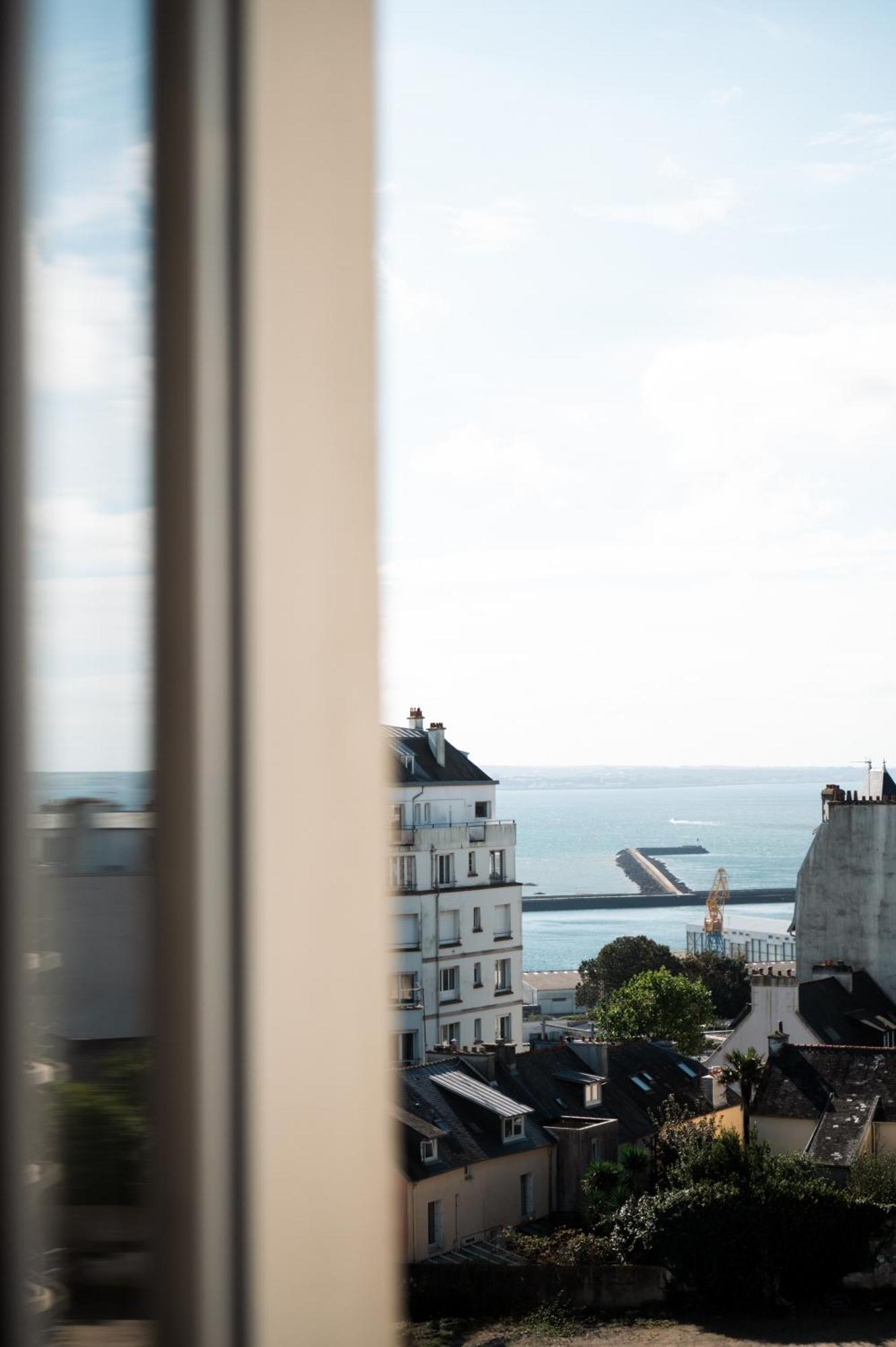 Hotel Bellevue Brest Bagian luar foto