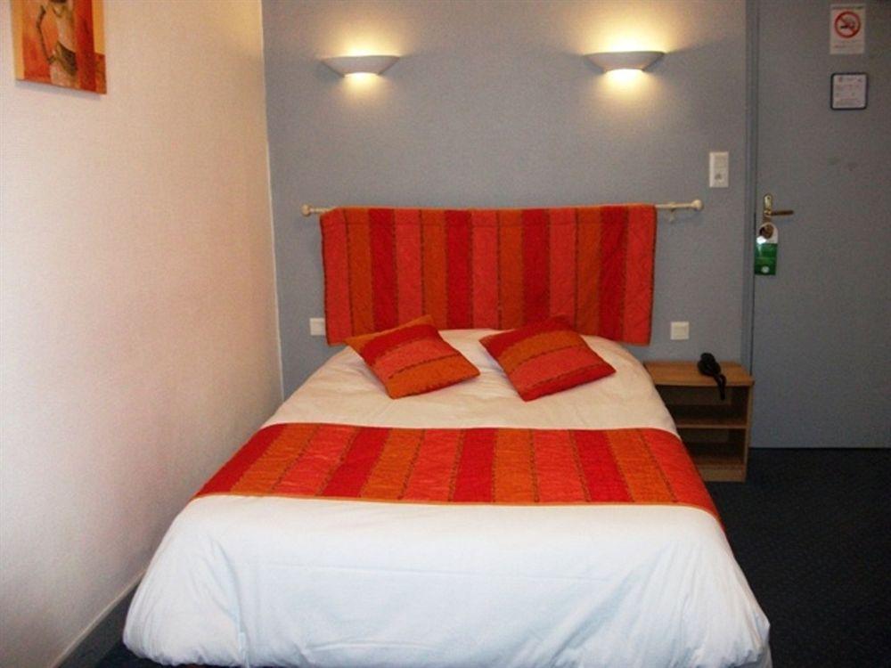 Hotel Bellevue Brest Bagian luar foto