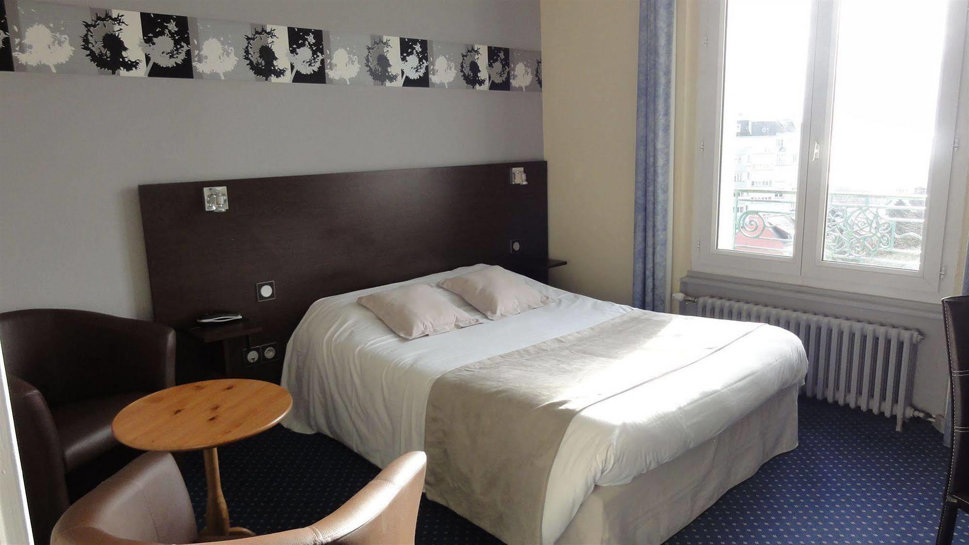 Hotel Bellevue Brest Bagian luar foto