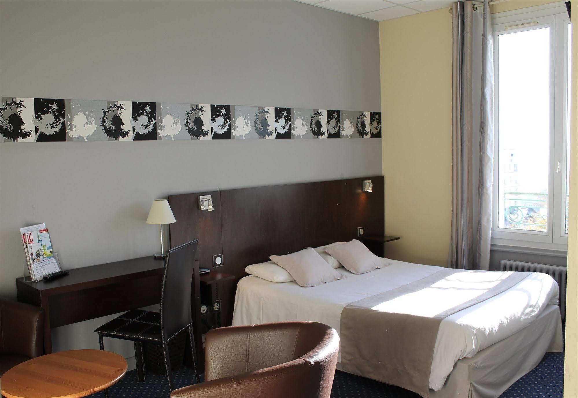 Hotel Bellevue Brest Bagian luar foto